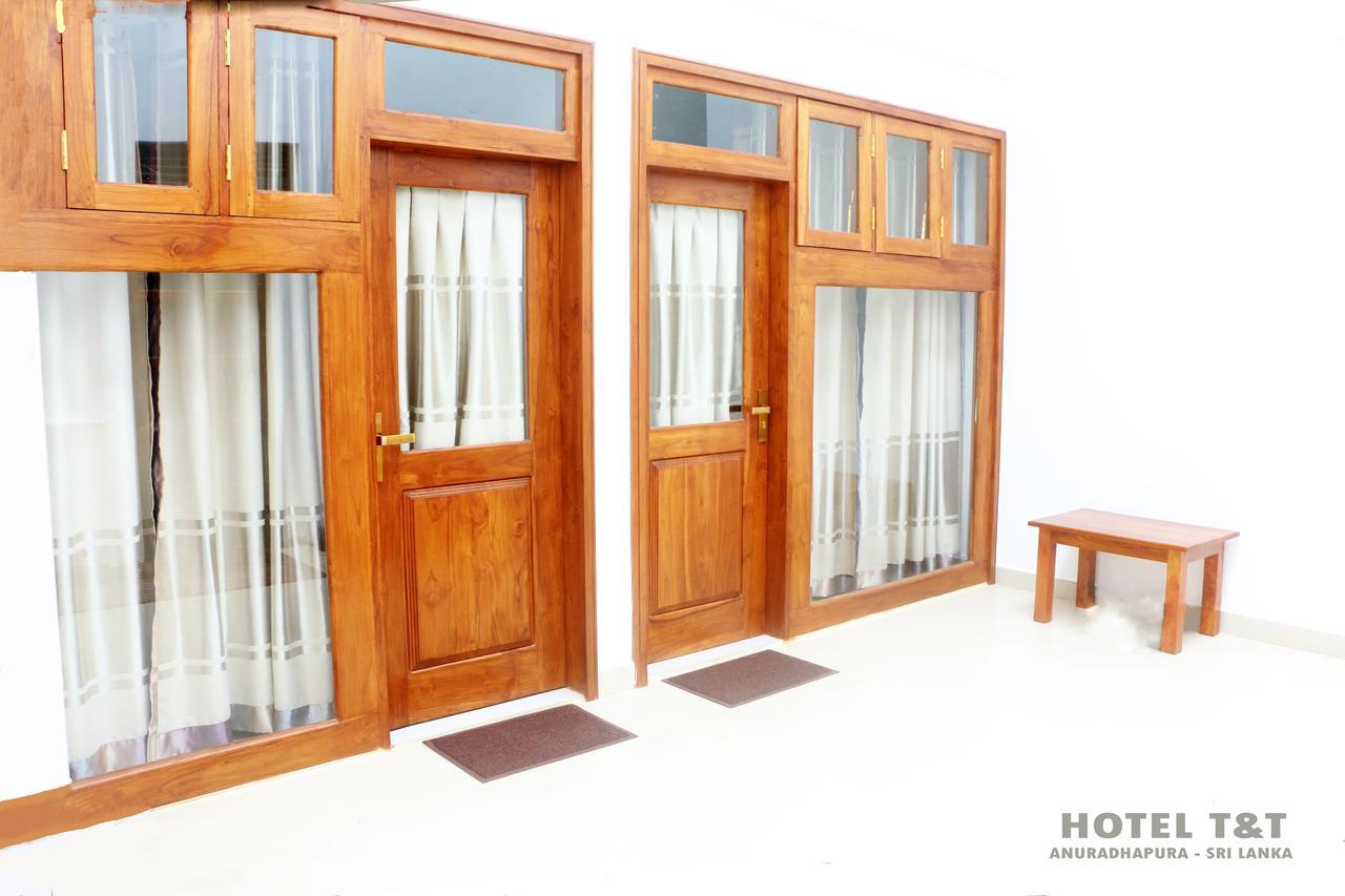 Hotel T&T Anuradhapura Exterior foto