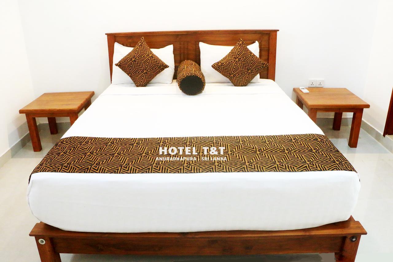 Hotel T&T Anuradhapura Exterior foto